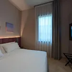 Villino Bavassano - Dimora Storica 4* Римини