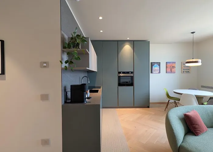 Villino Bavassano - Dimora Storica 4* Rimini