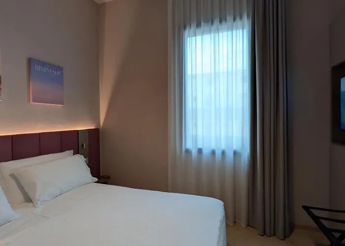 Villino Bavassano - Dimora Storica 4* ريميني