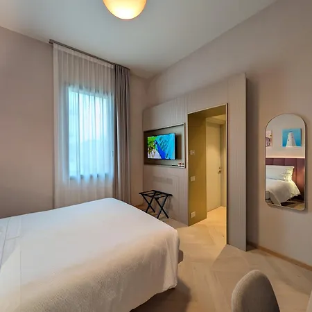 Villino Bavassano - Dimora Storica 4* Rimini